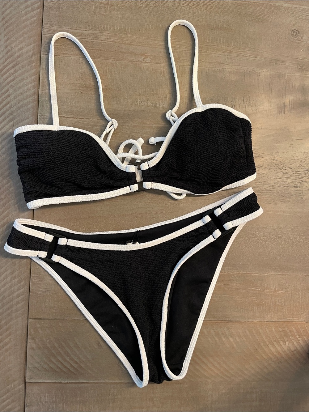 GB Gianni Bini Black White colorblock Contrast Bikini Set medium
